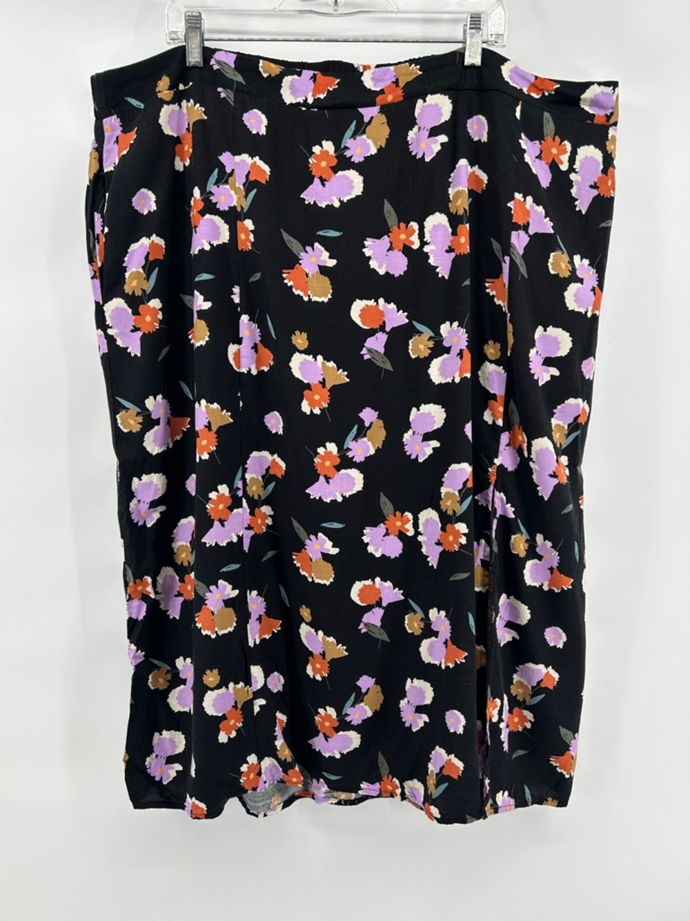 Ava & Viv Black Floral Skirt with Purple and Orange Blooms & Pockets Women's 3X